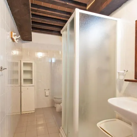 Apartment Le Palaie - 'soffitta' Pec202 By Interhome *